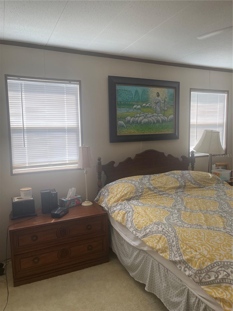 501 Oak Rdg E