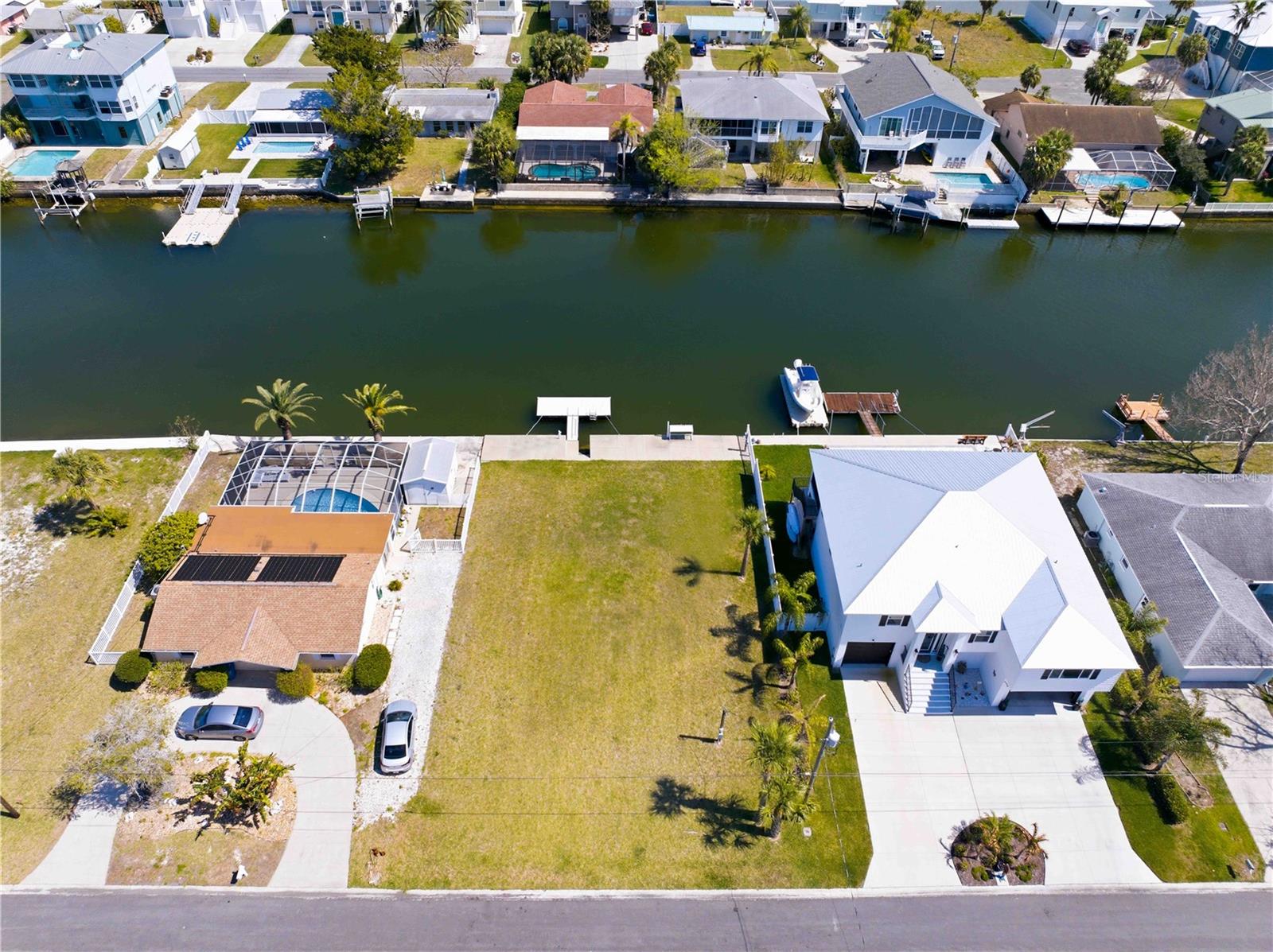4530 Gulfstream Dr