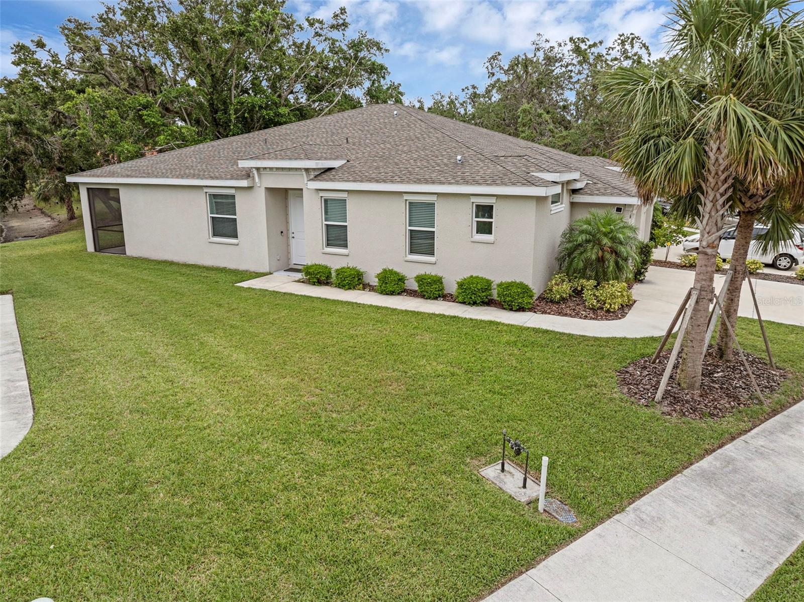 146 51st Street Cir E