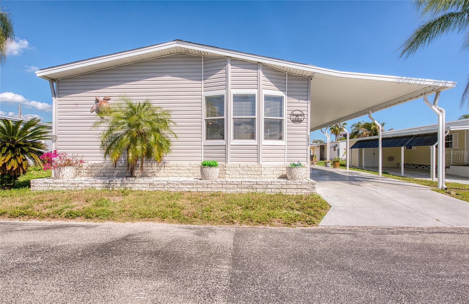 18675 Us Highway 19 N #256