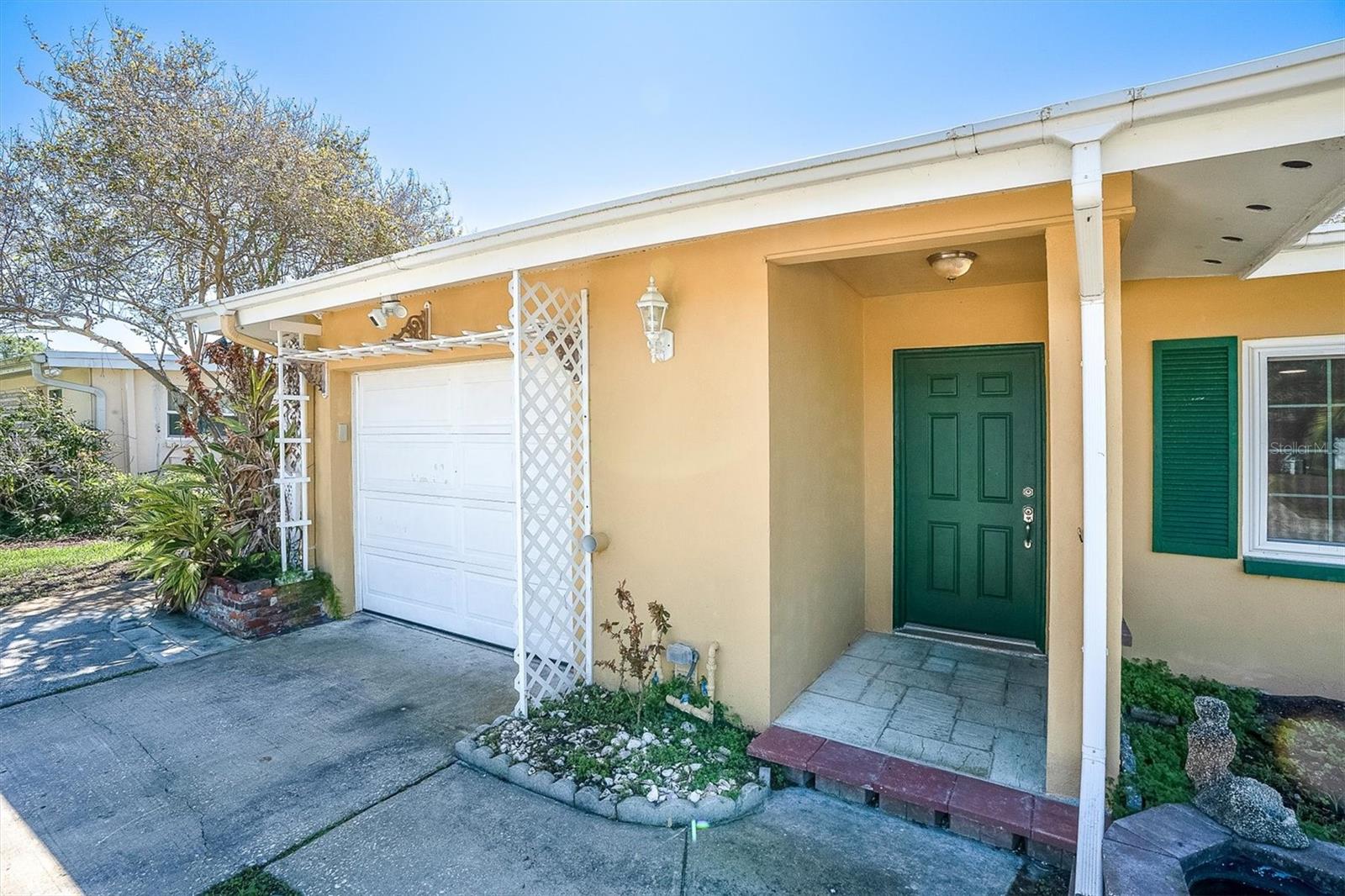 2214 Duncan Dr