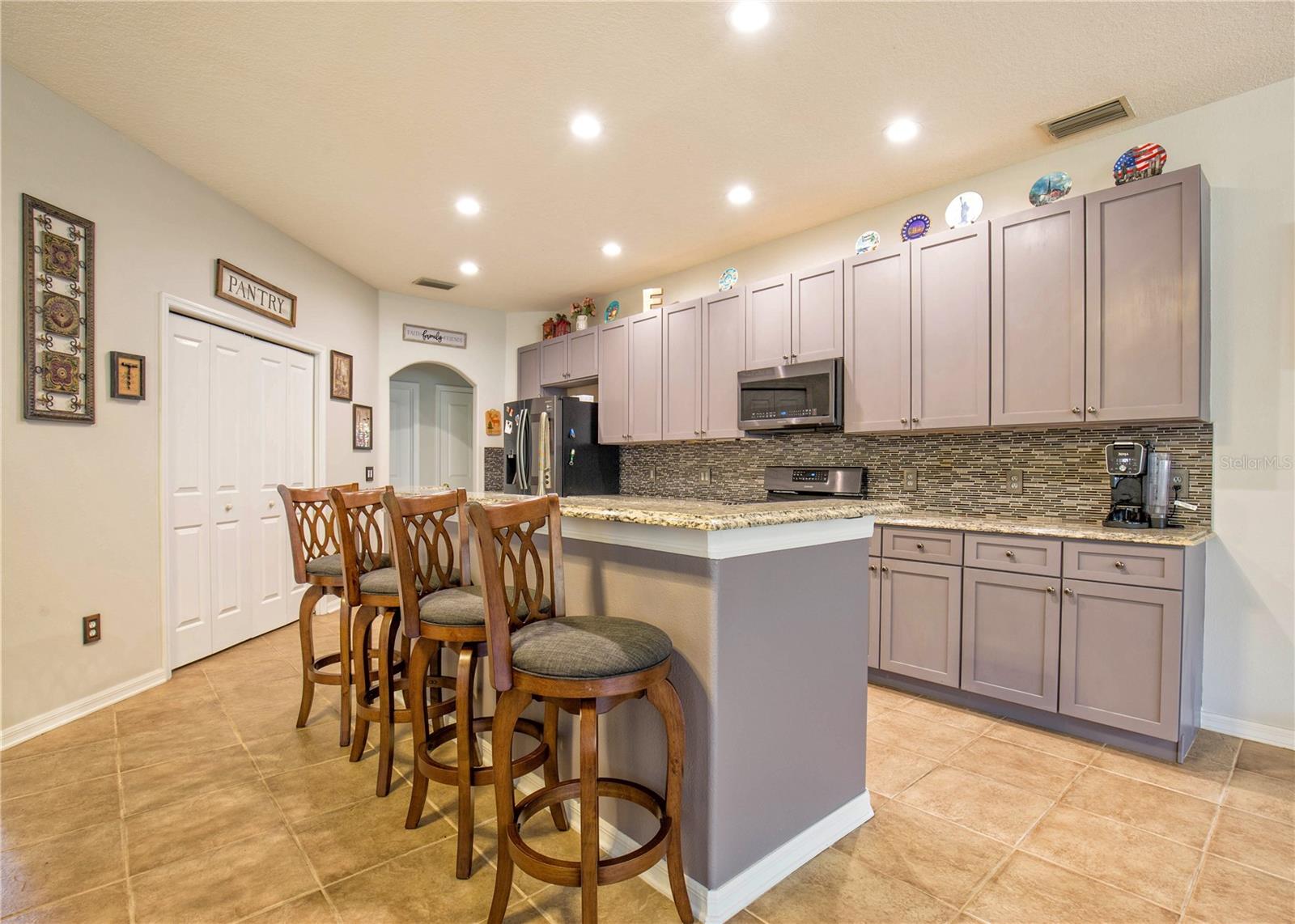 1422 Tawnyberry CT