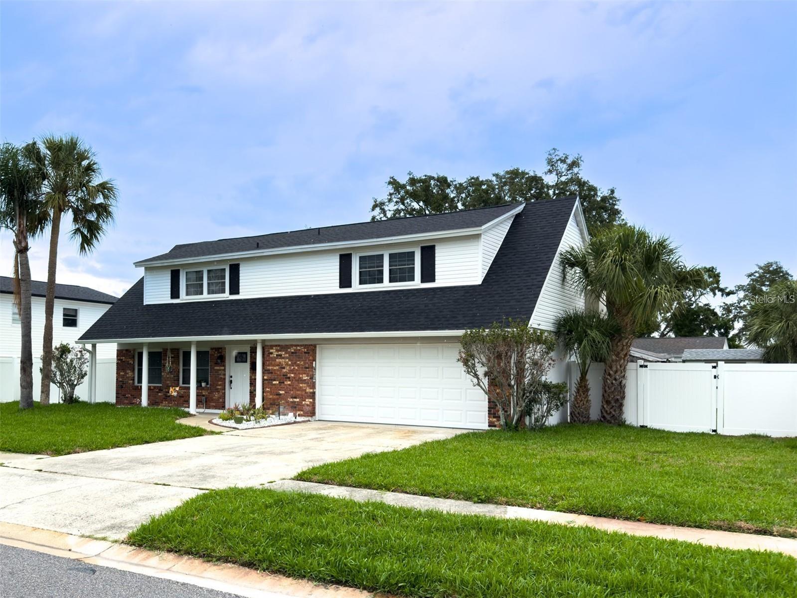4725 Soapstone Dr