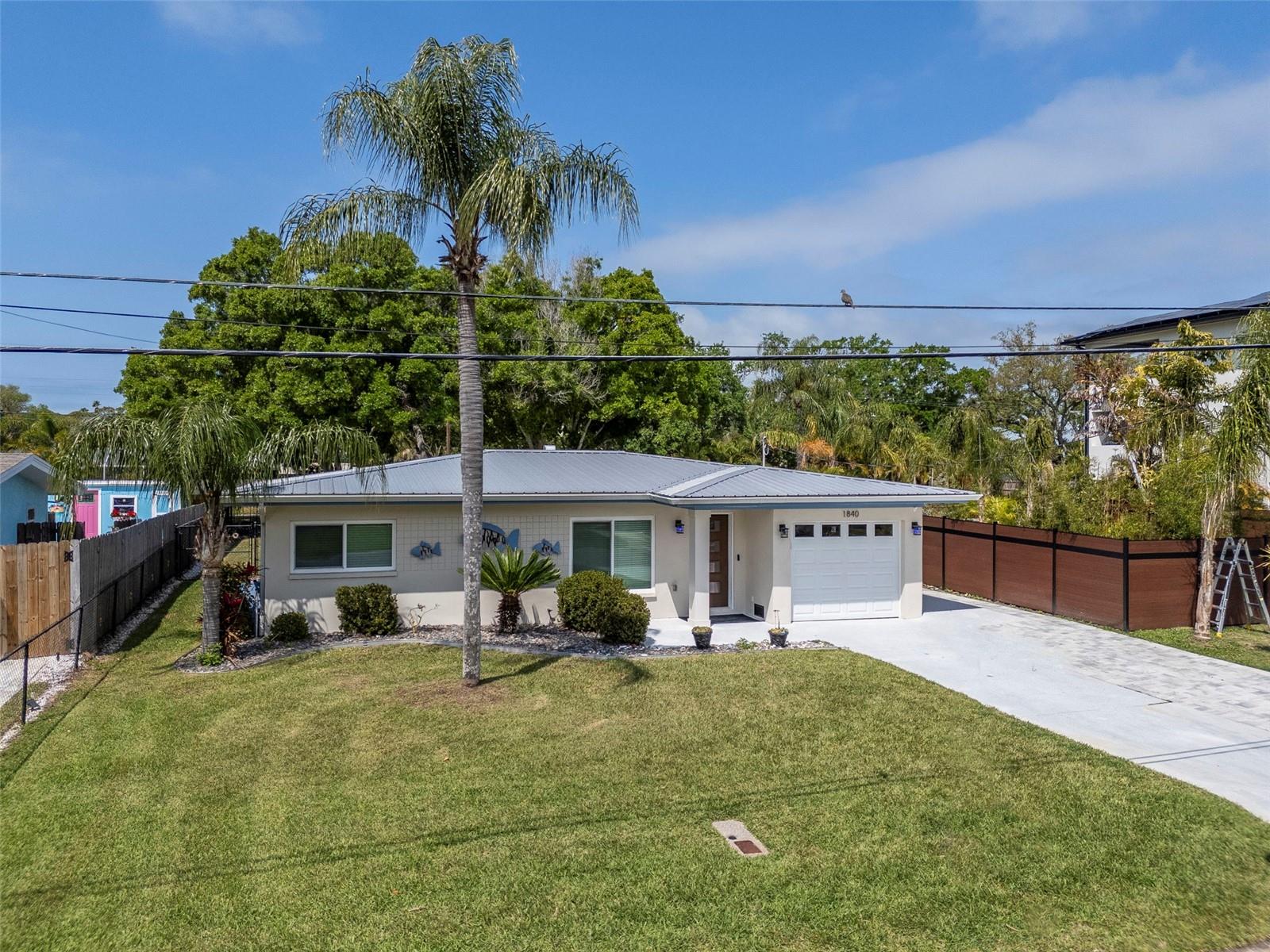 1840 Douglas Ave