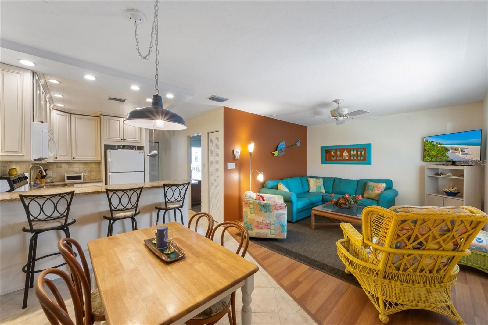 117 7th St N #35