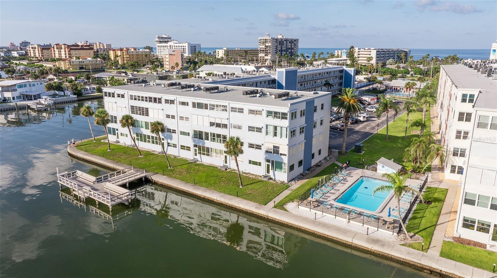 5555 Gulf Blvd #215