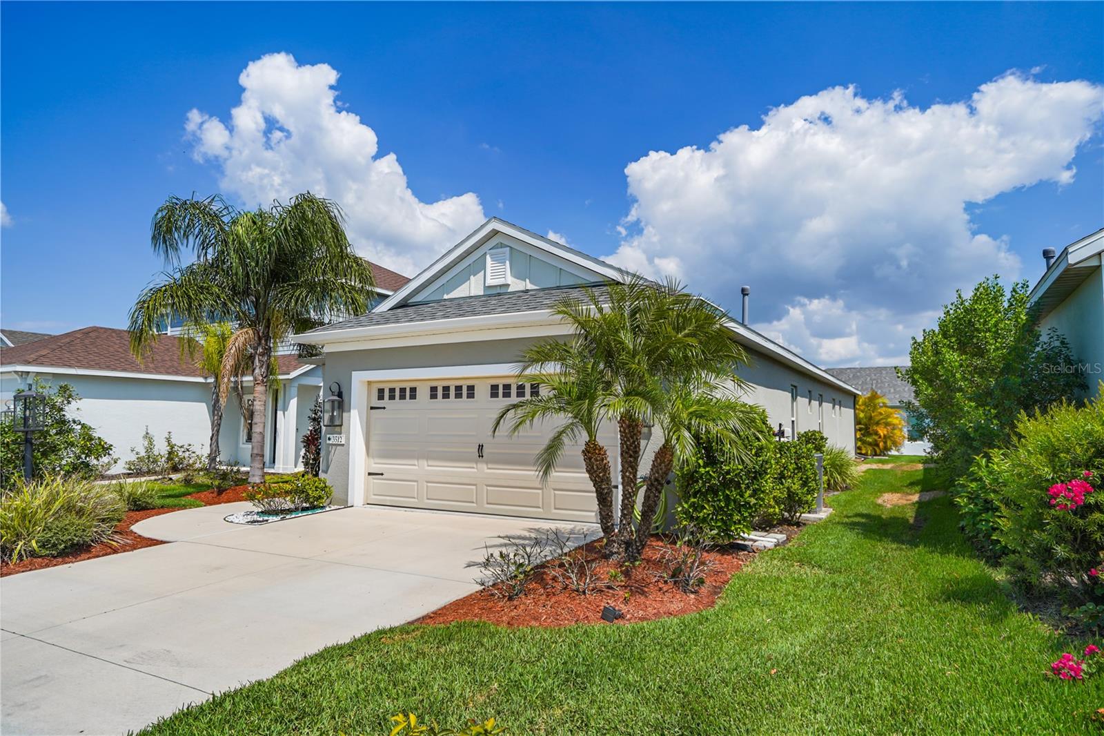 3512 Woodmont Dr