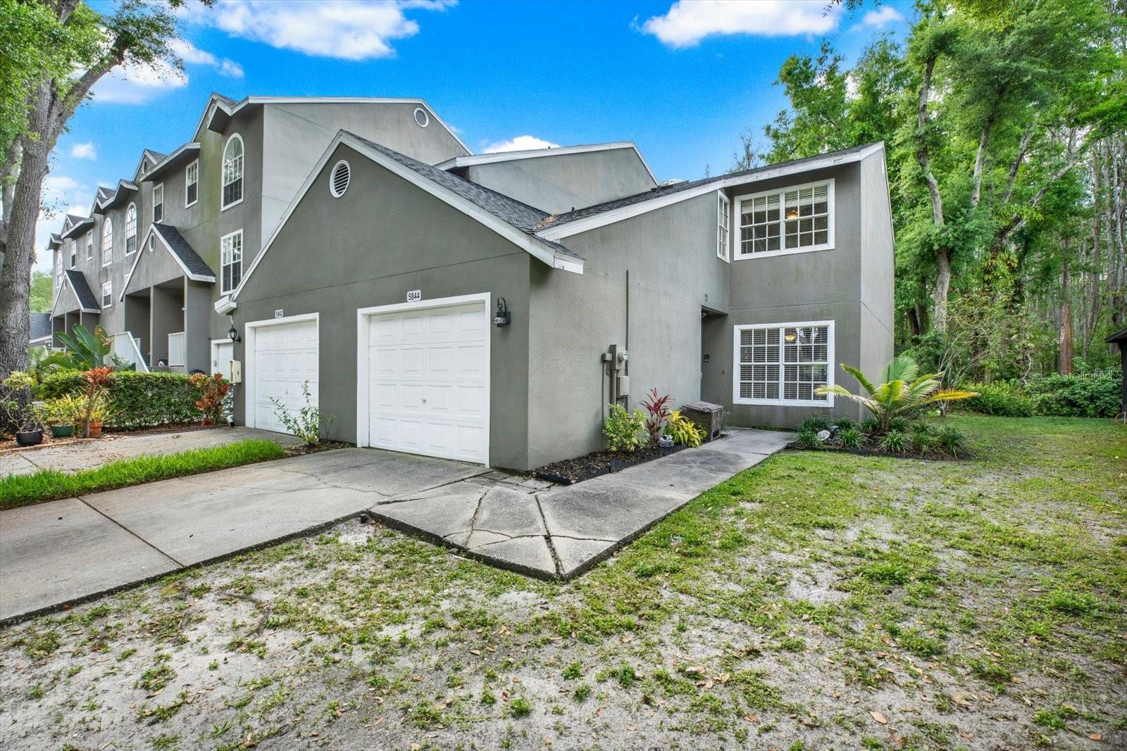 5844 Red Cedar Ln
