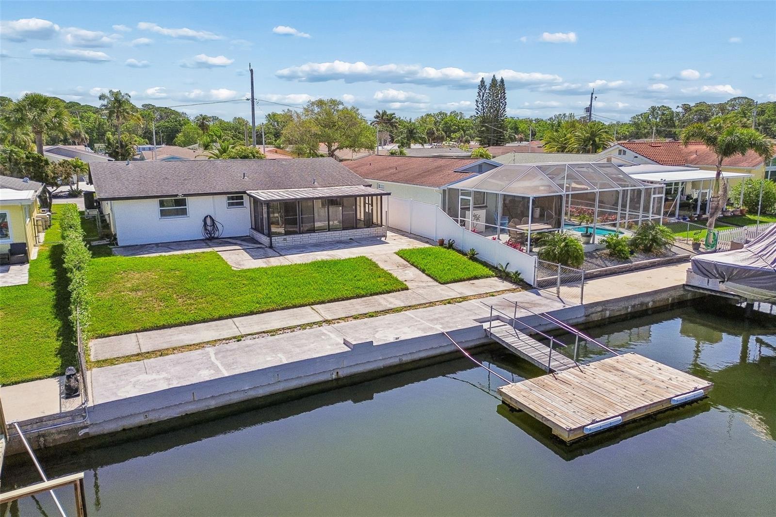 4931 Pompano Dr
