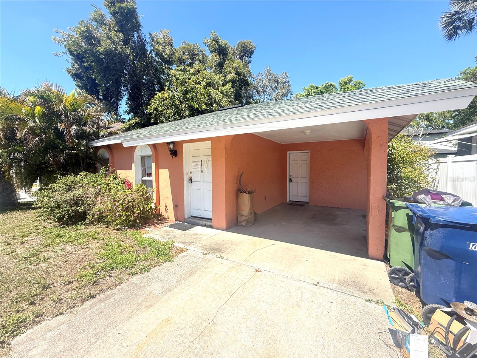 2913 W Kathleen St
