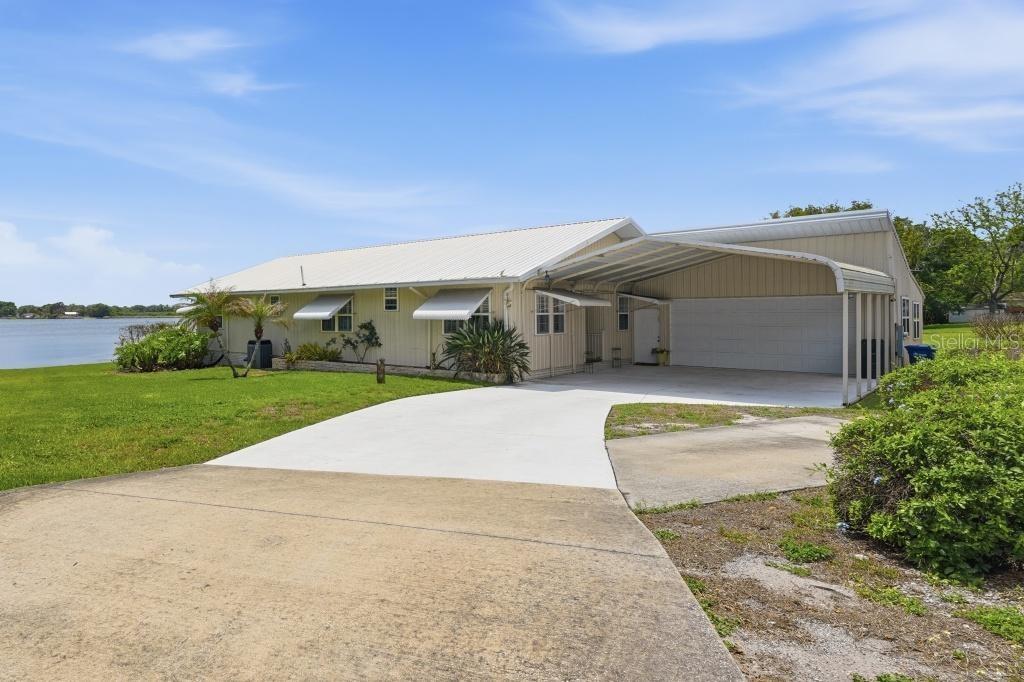 585 Sellars Dr