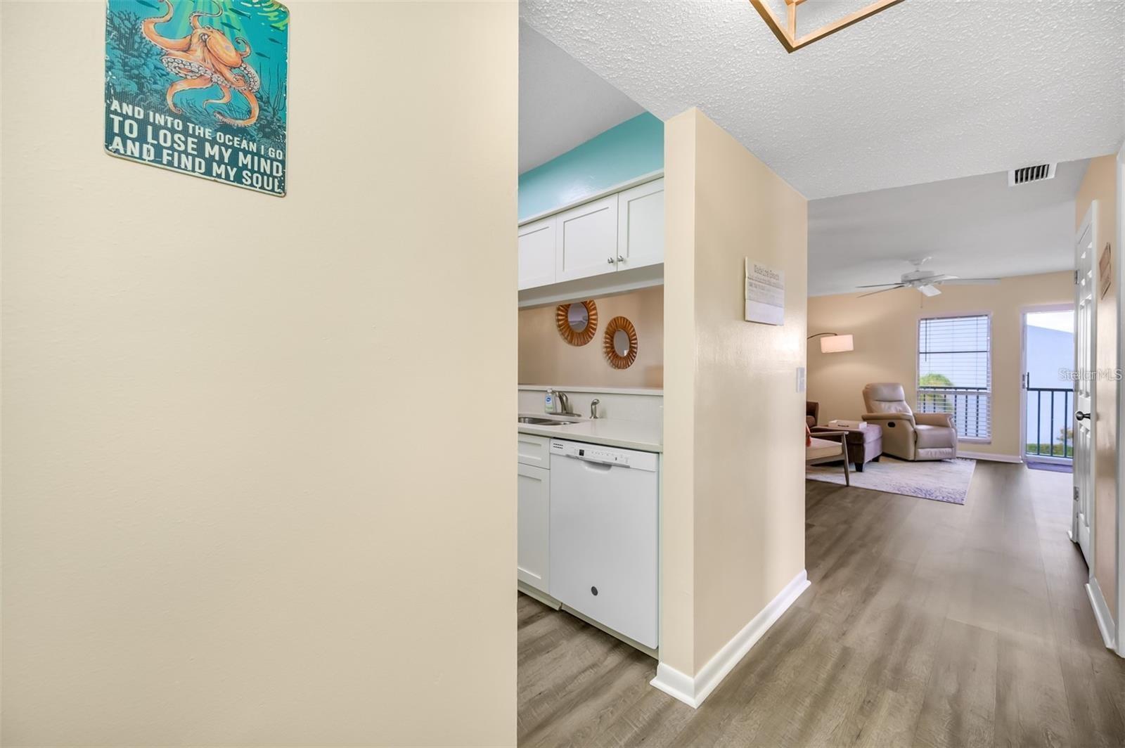 260 Medallion Blvd #F