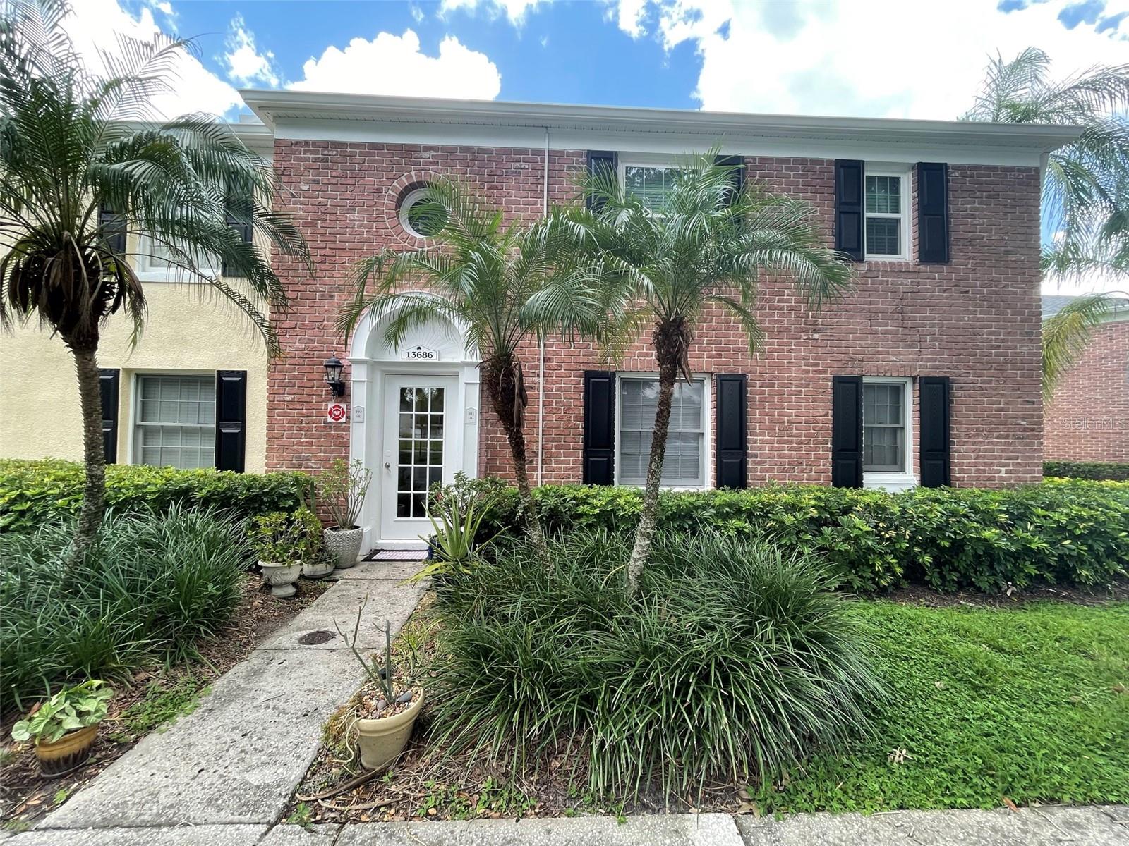 13686 Orange Sunset Dr #201