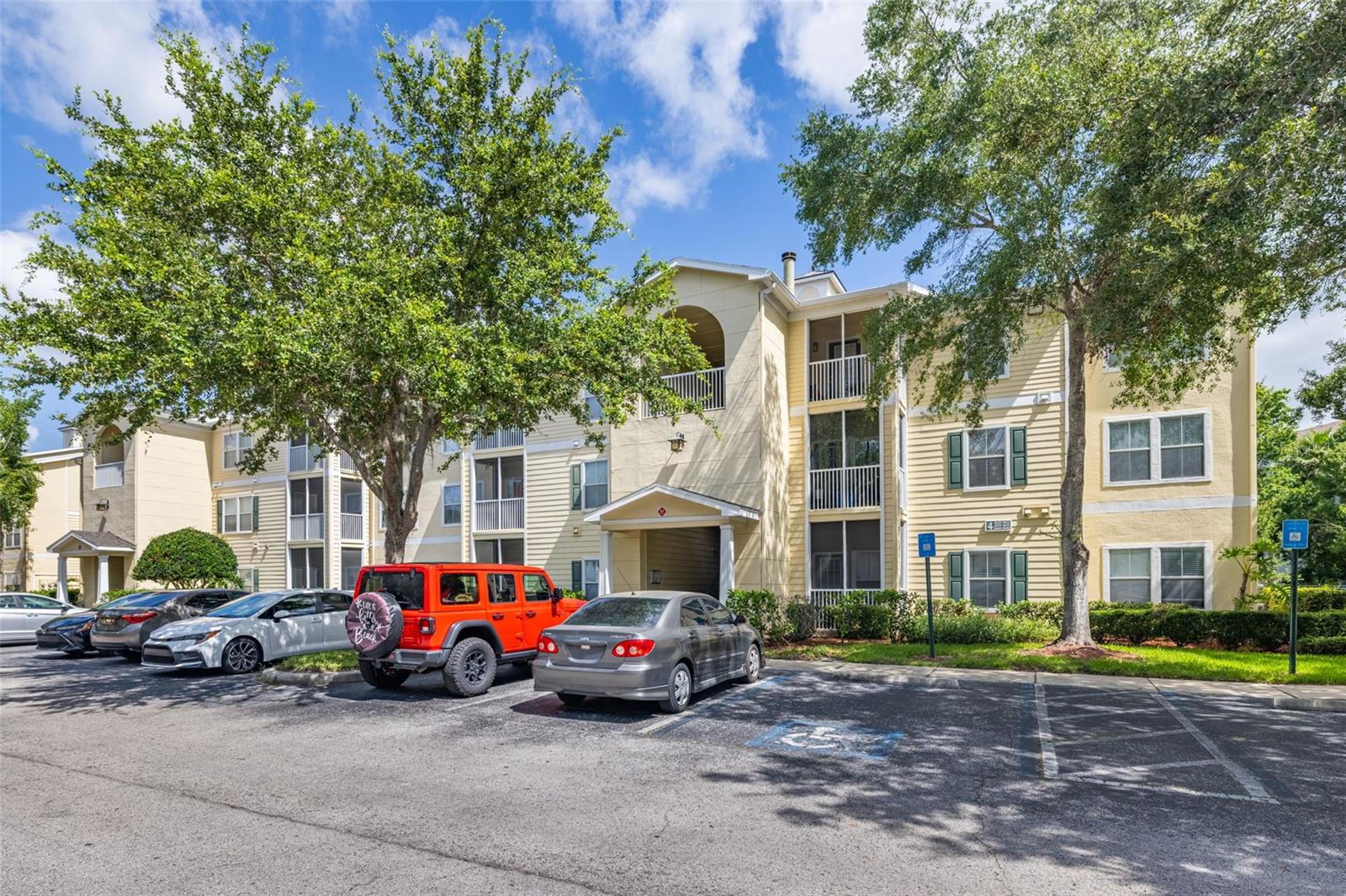 18439 Bridle Club Dr