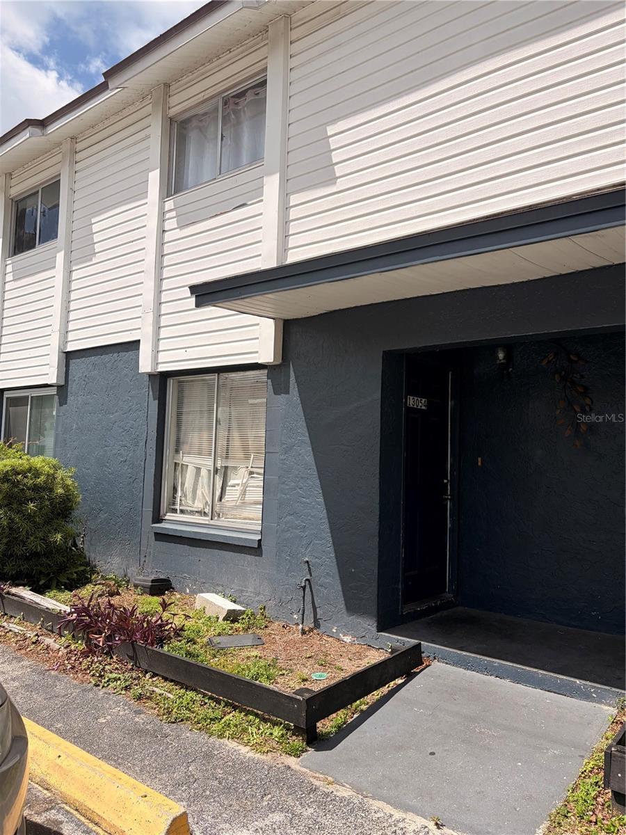 13054 Londondary Pl