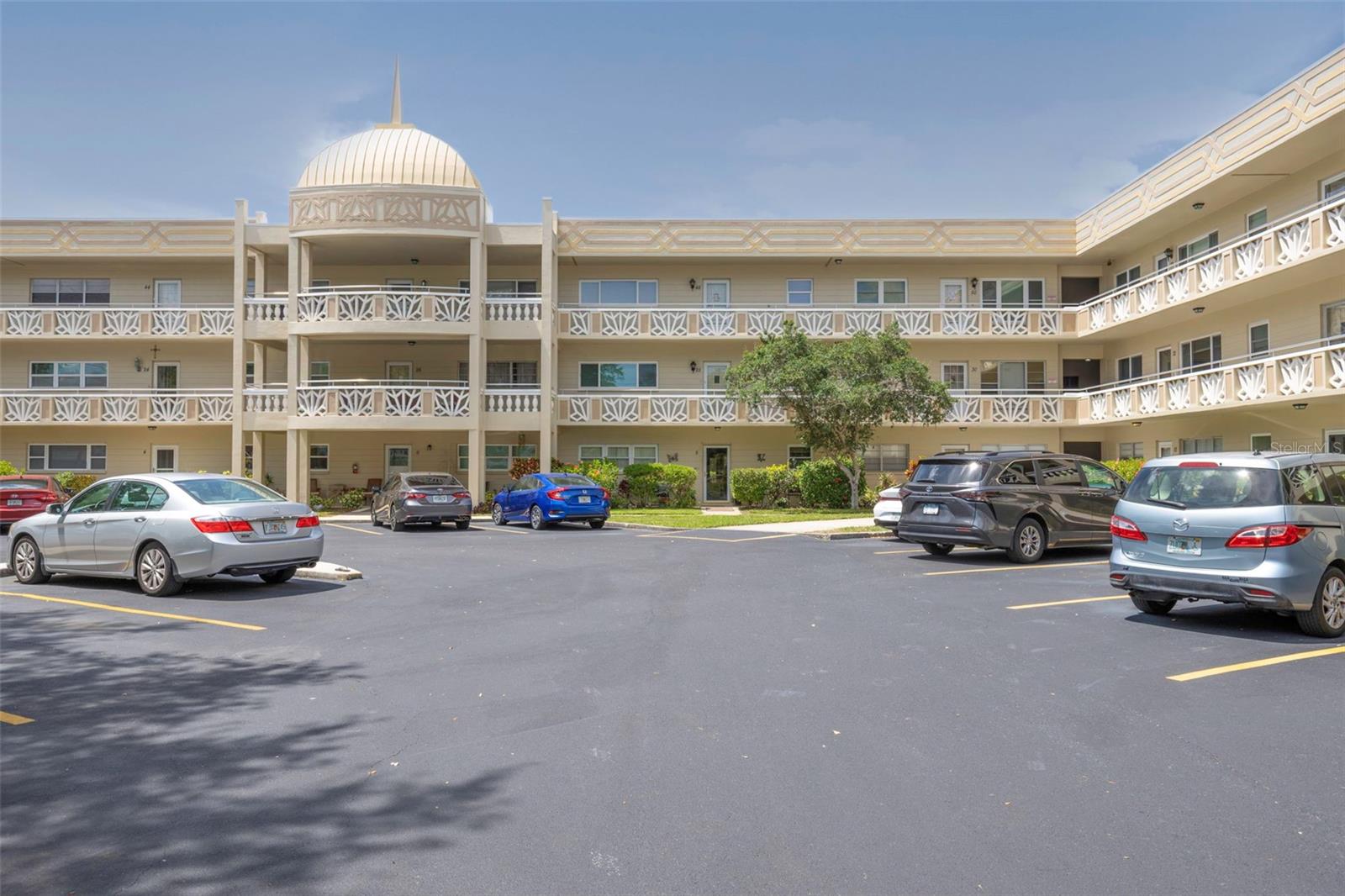 2350 Haitian Dr #28