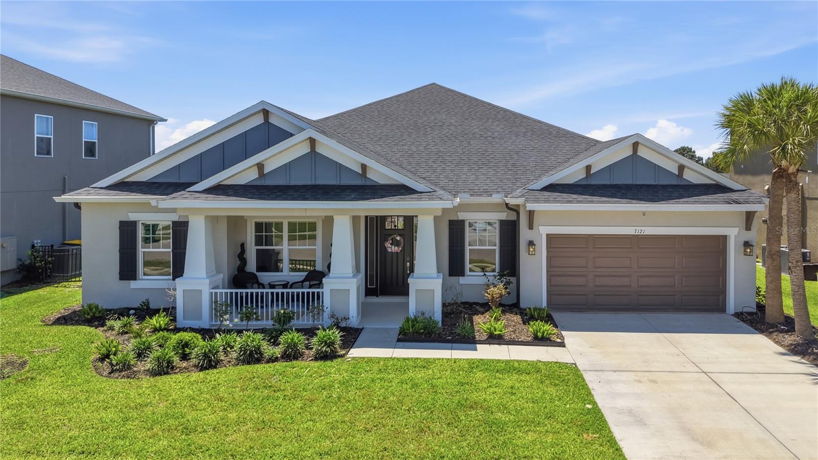 7121 Bradbury Cir