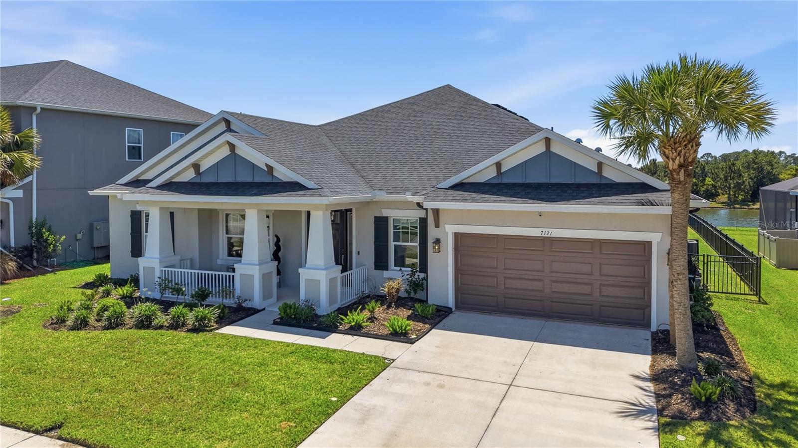 7121 Bradbury Cir