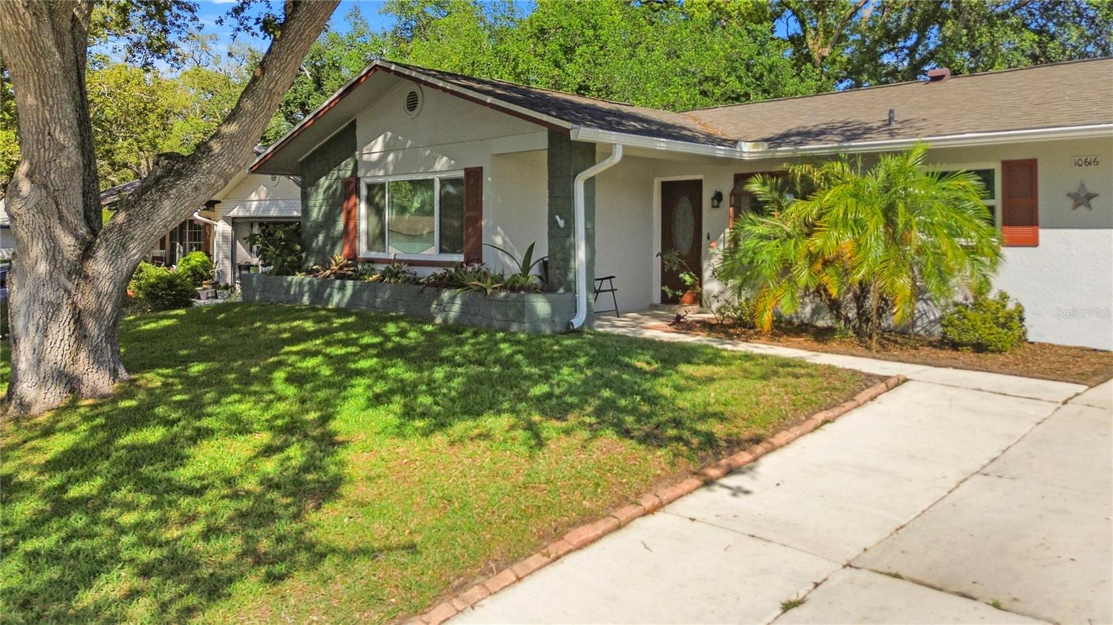 10616 Springwood Dr