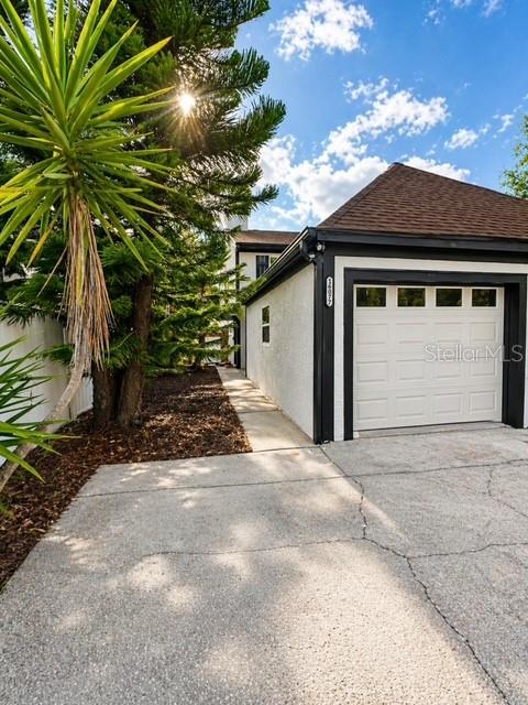 16077 Dawnview Dr