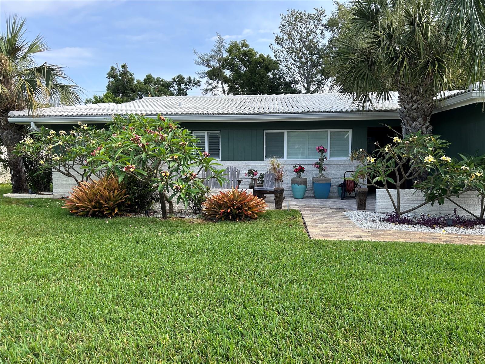 2058 Nursery Rd