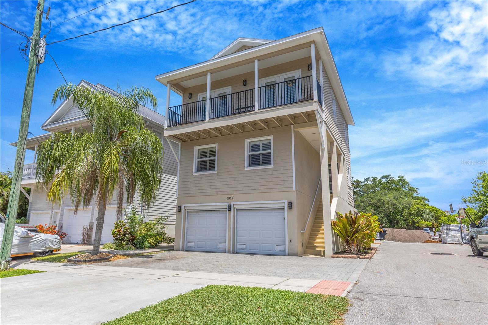 6812 S Kissimmee St