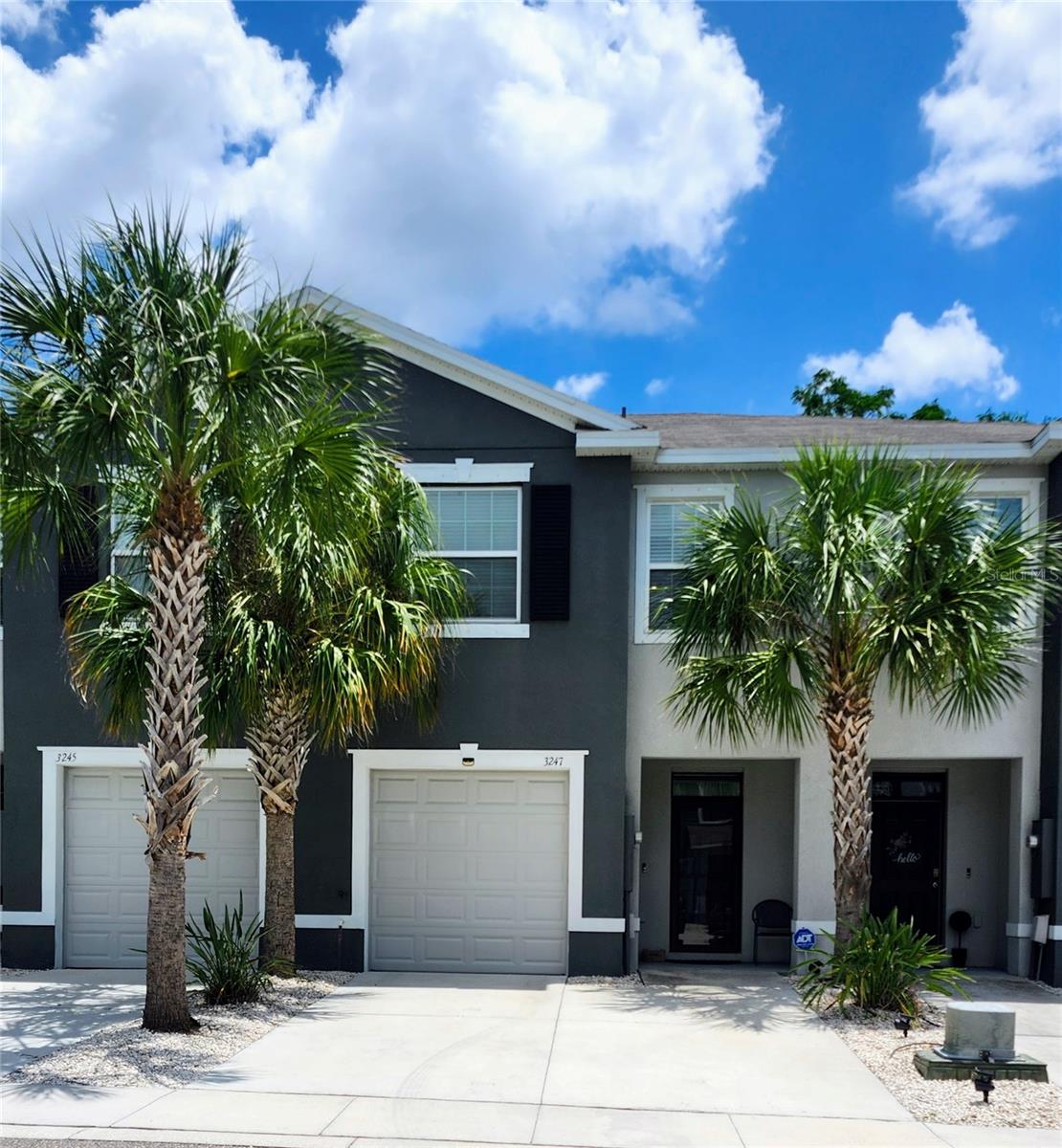 3247 Pleasant Willow CT