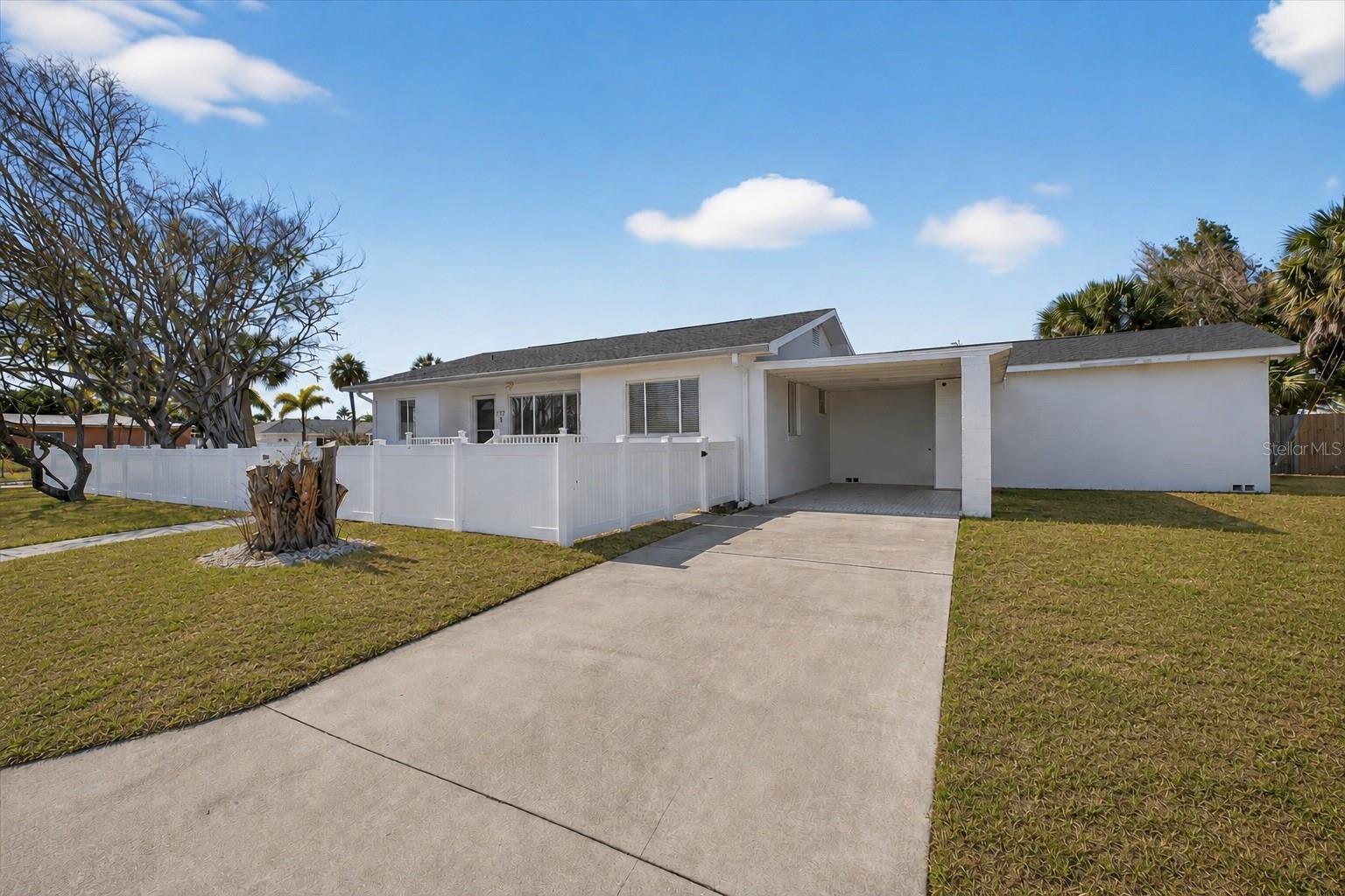 292 42nd Ave