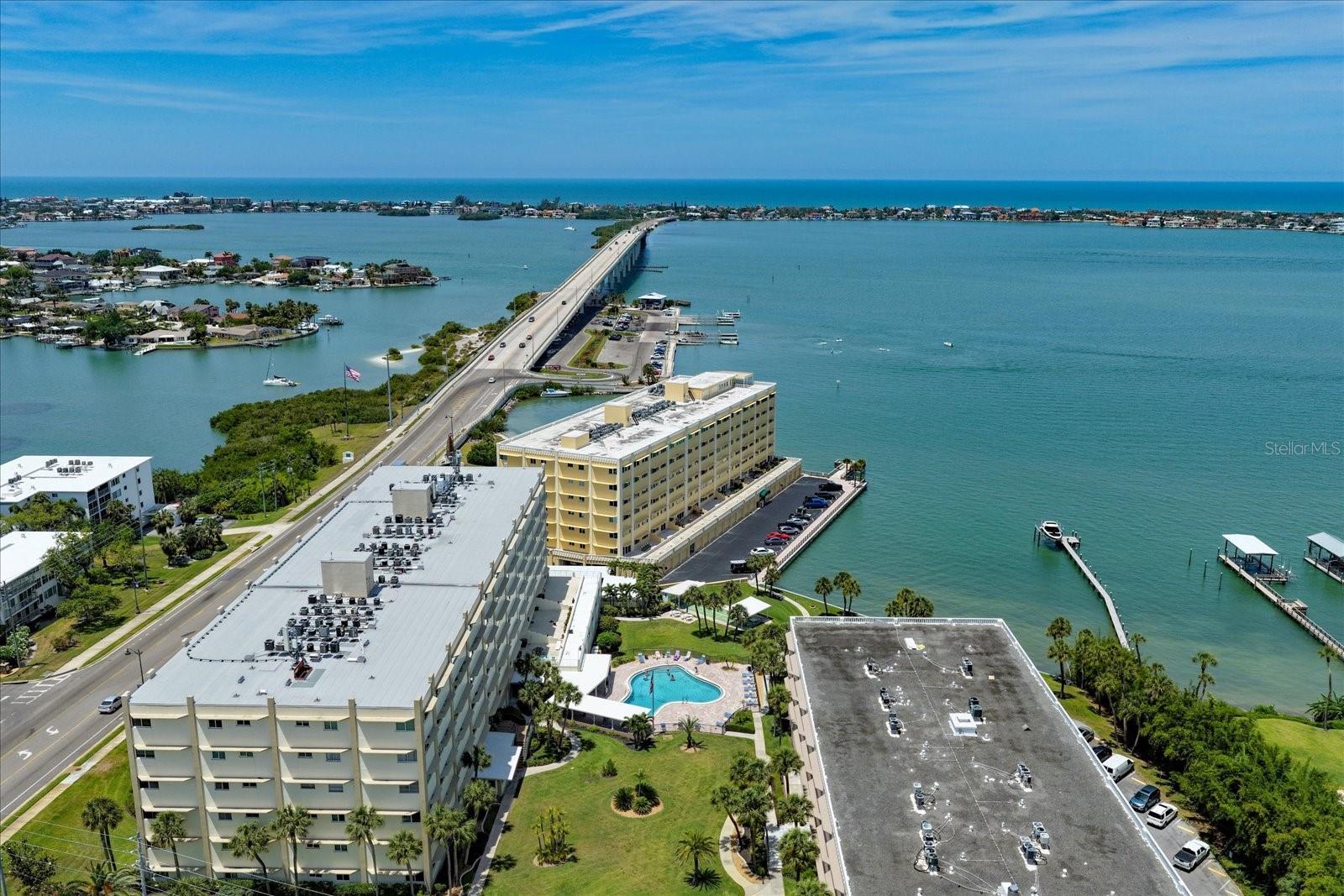 100 Bluff View Dr #506C