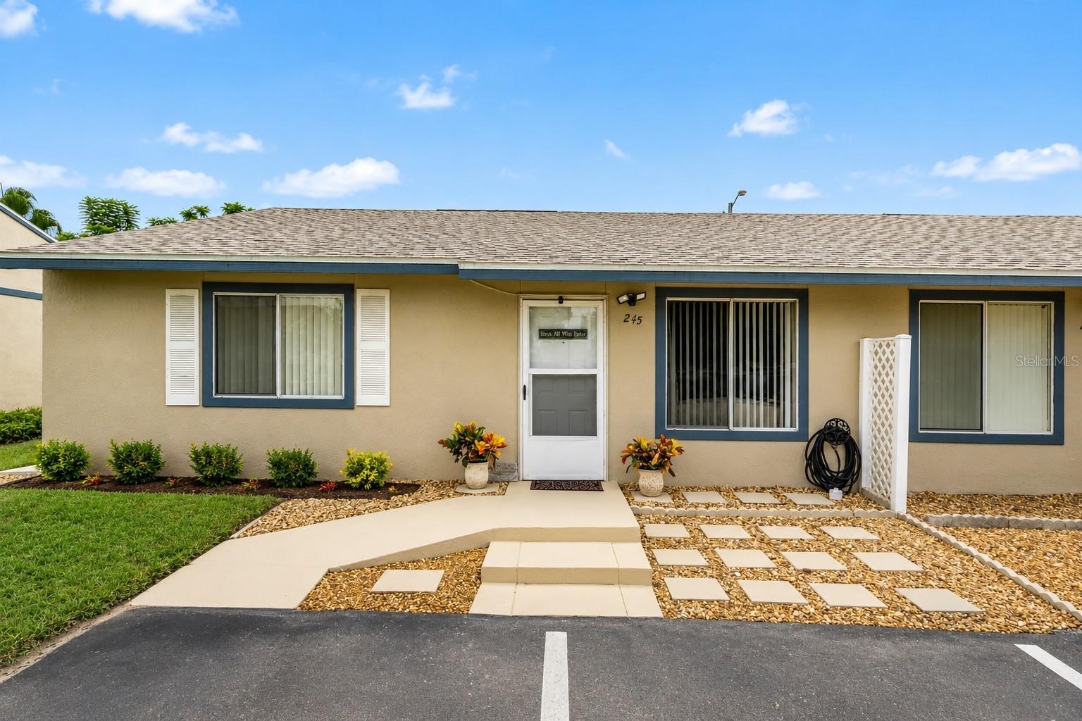 245 Winter Ridge Blvd