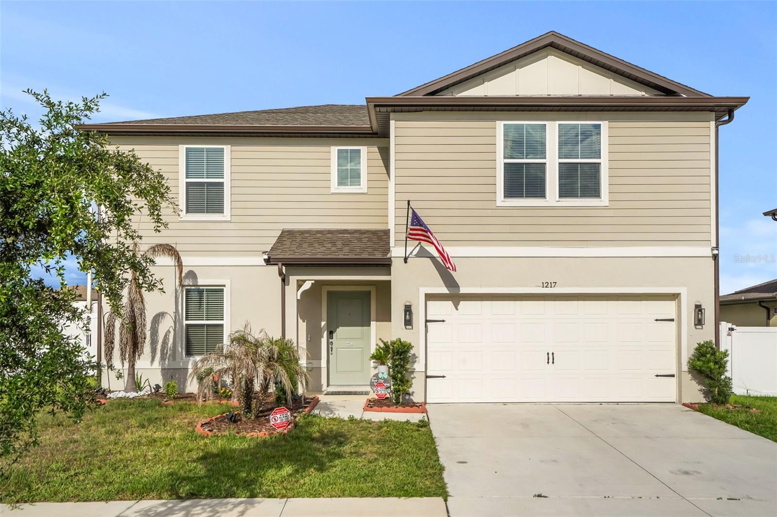 1217 Michelangelo Ln
