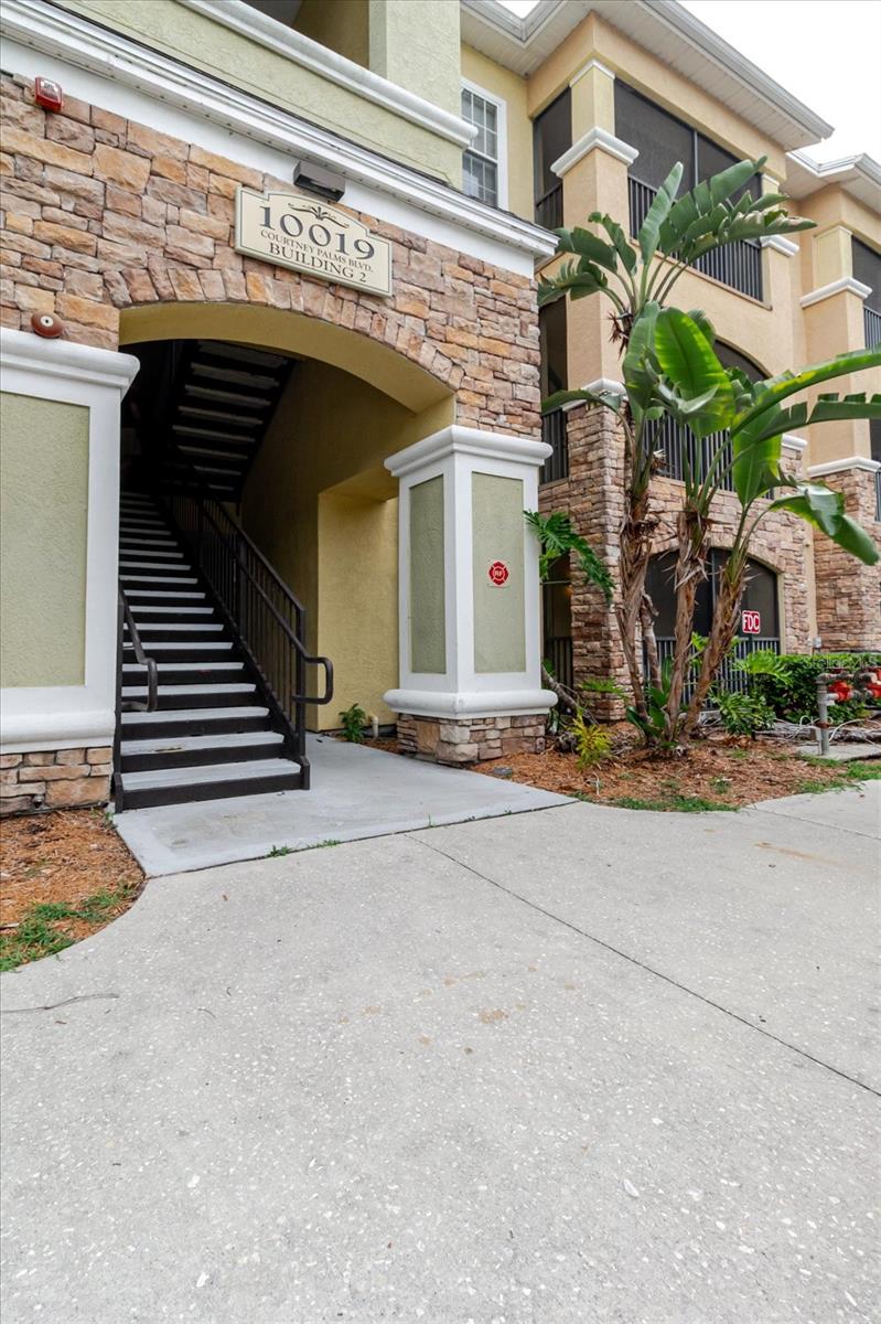 10019 Courtney Palms Blvd #101
