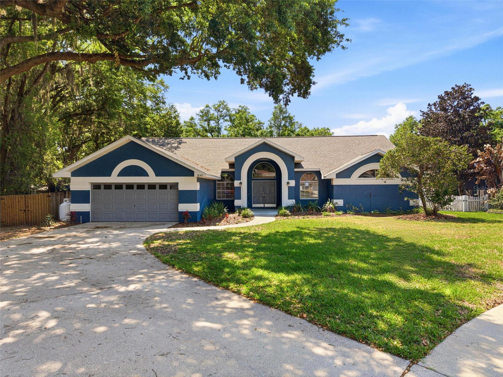 3042 Colonial Ridge Dr