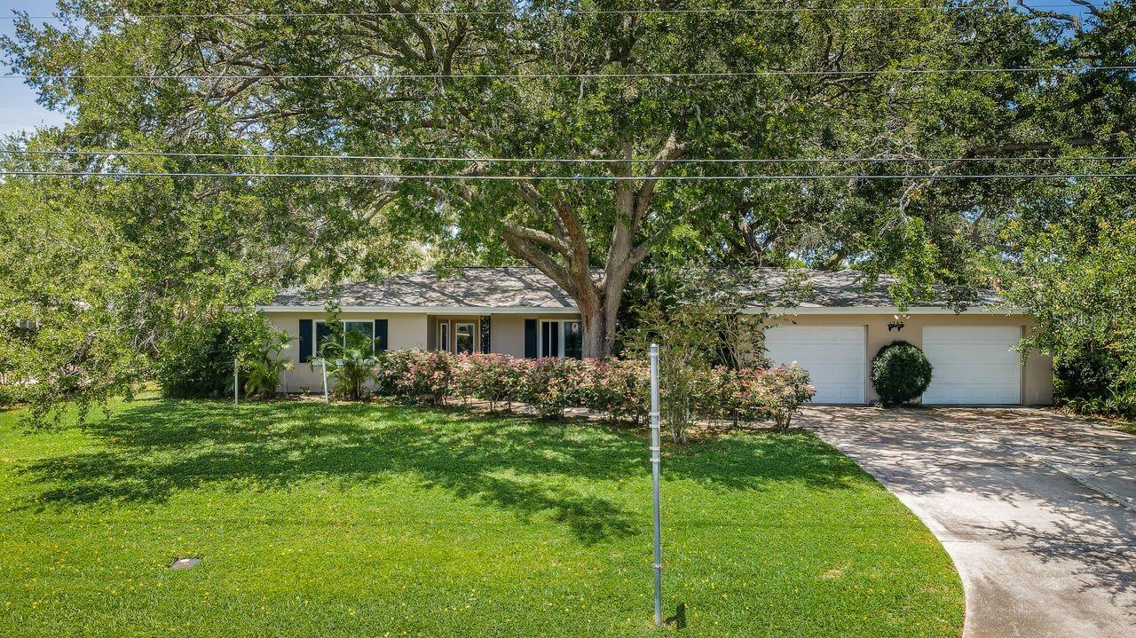 1704 Cypress Ave