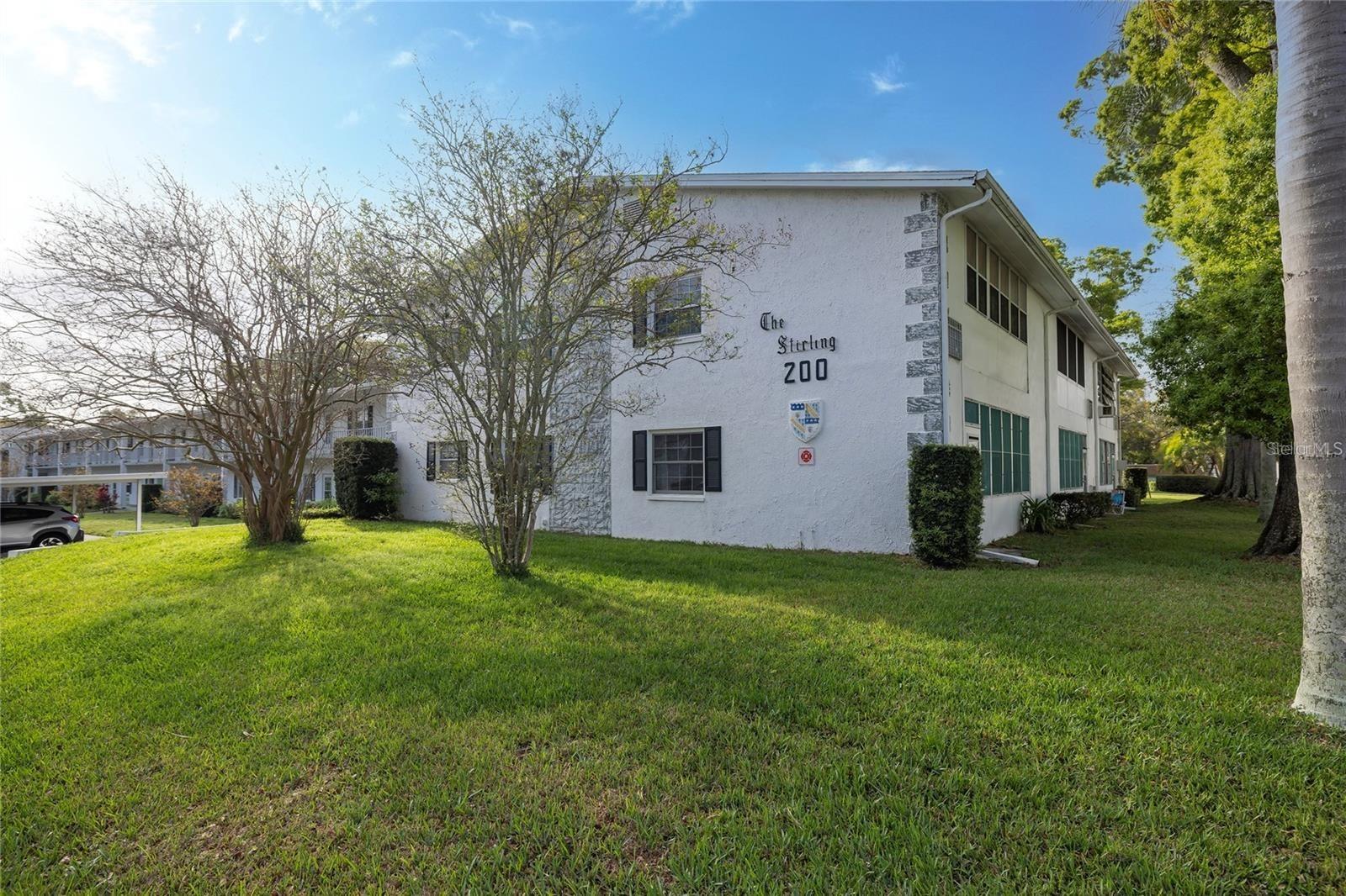200 Glennes Ln #114
