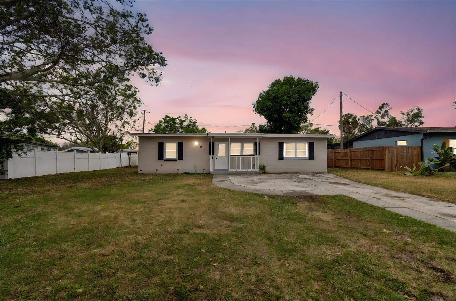 4479 Porpoise Dr SE