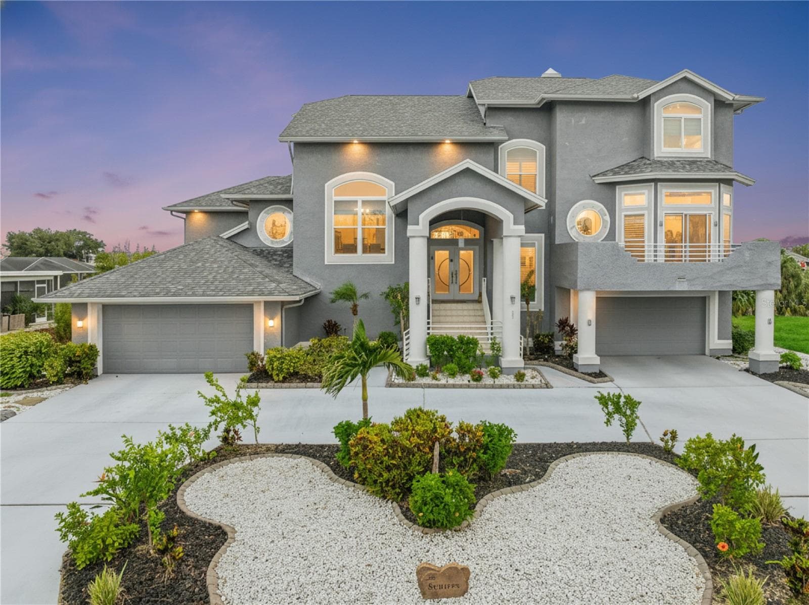 807 Chipaway Dr