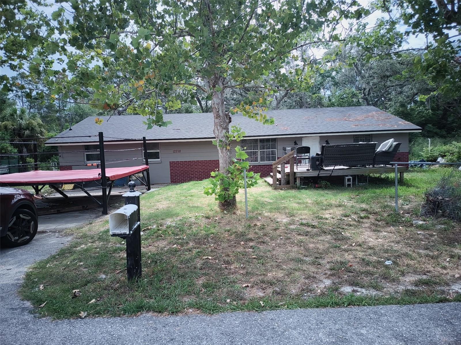 12218 Elkton Ave