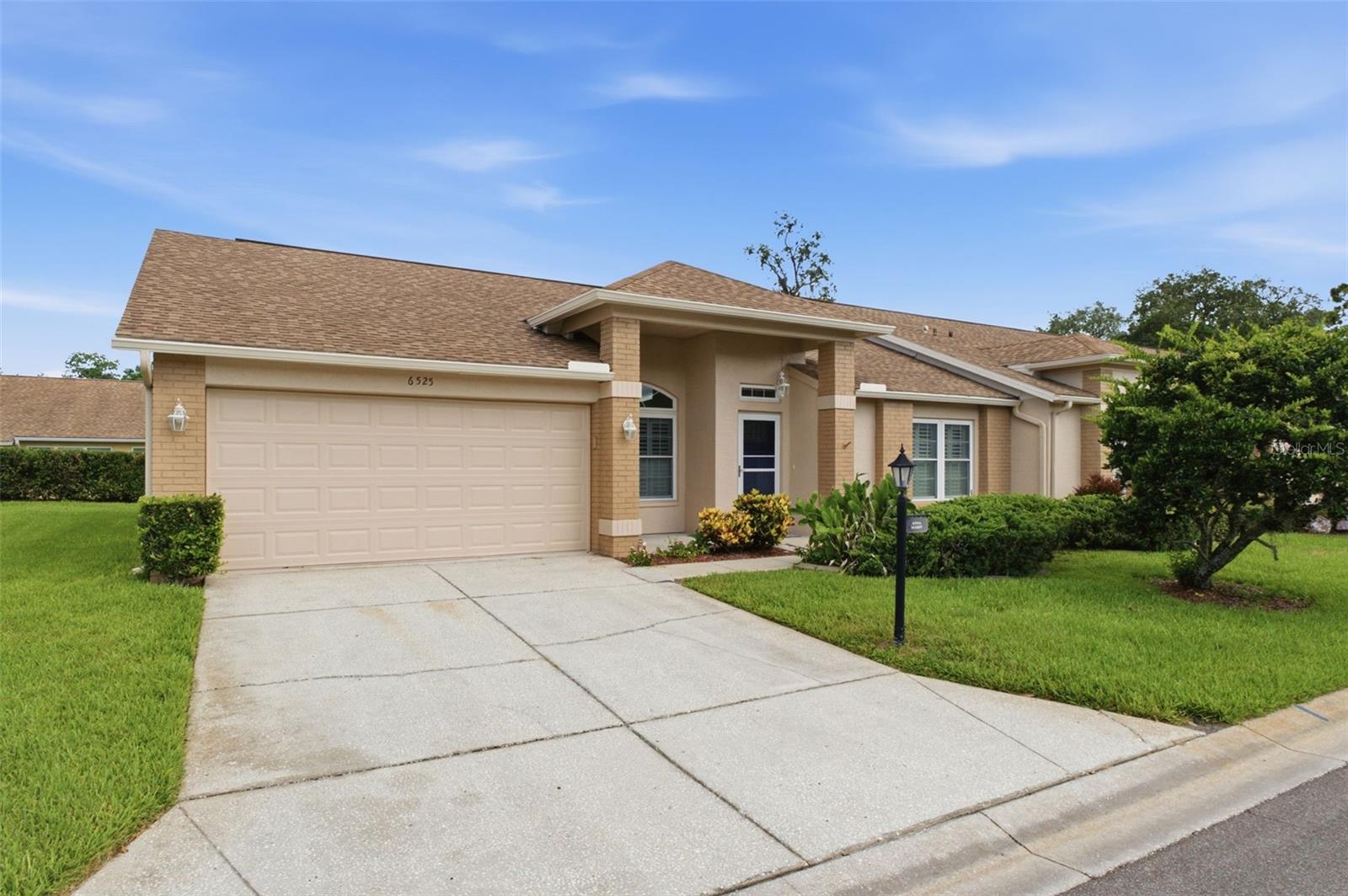 6525 Pine Walk Dr