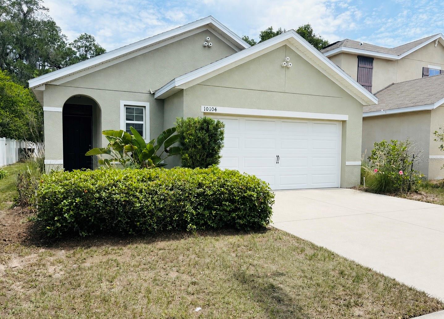 10104 Hawk Storm Ave