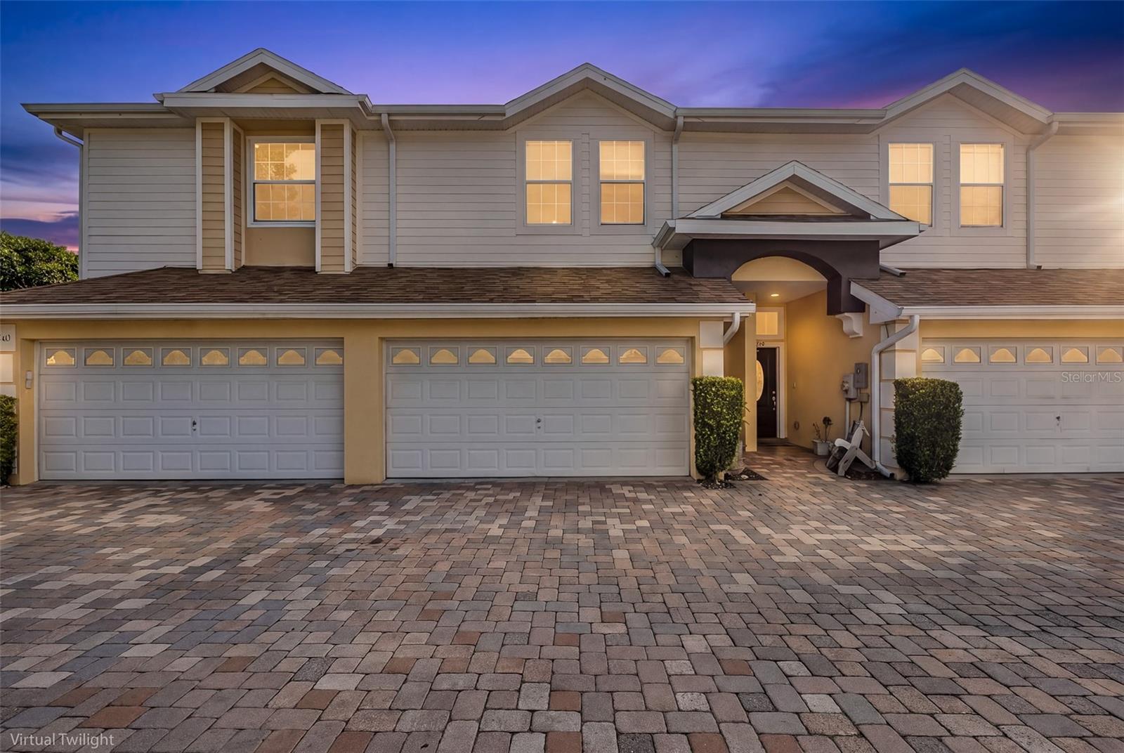 2989 Estancia Pl