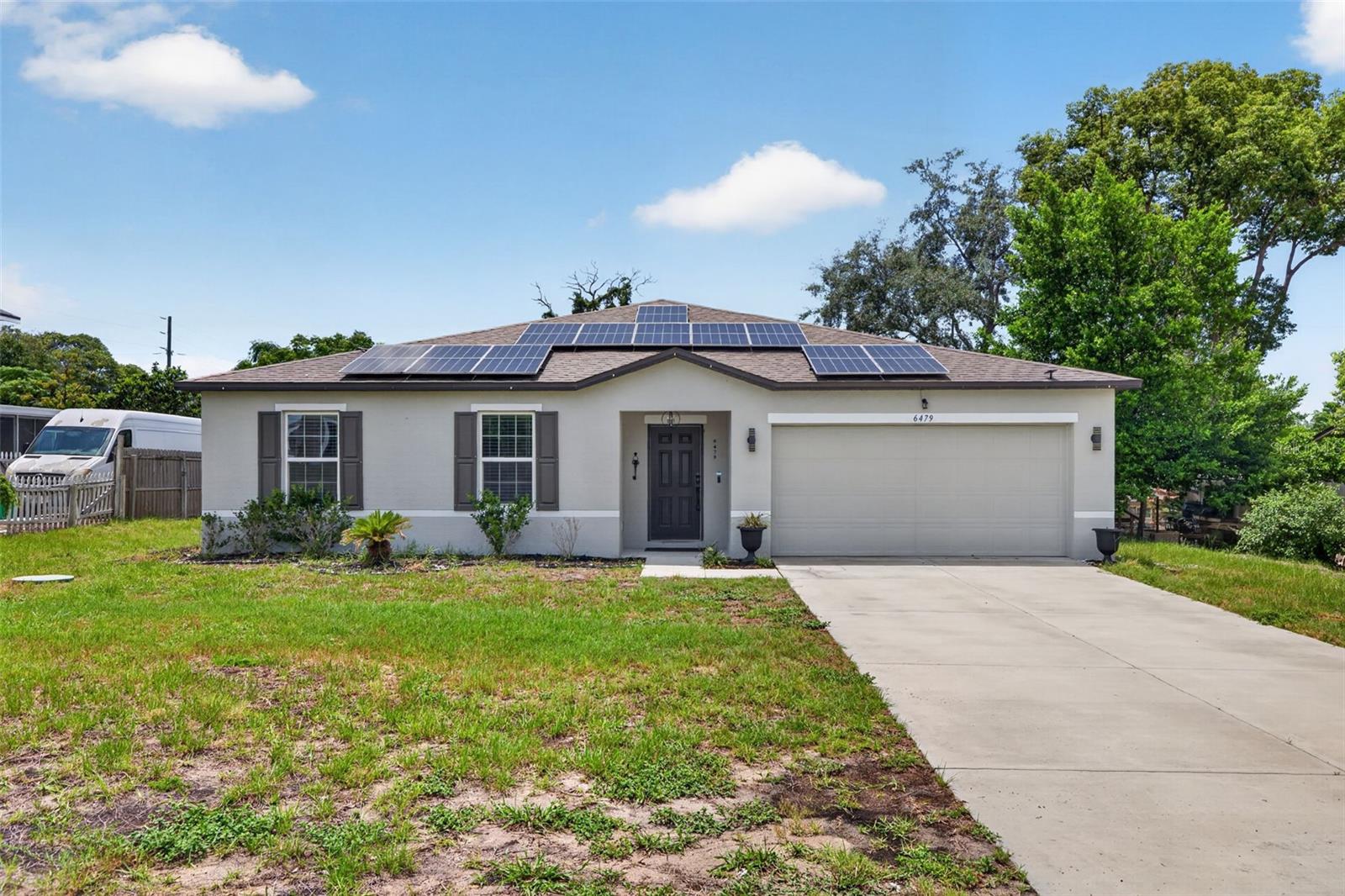 6479 Grapewood Rd