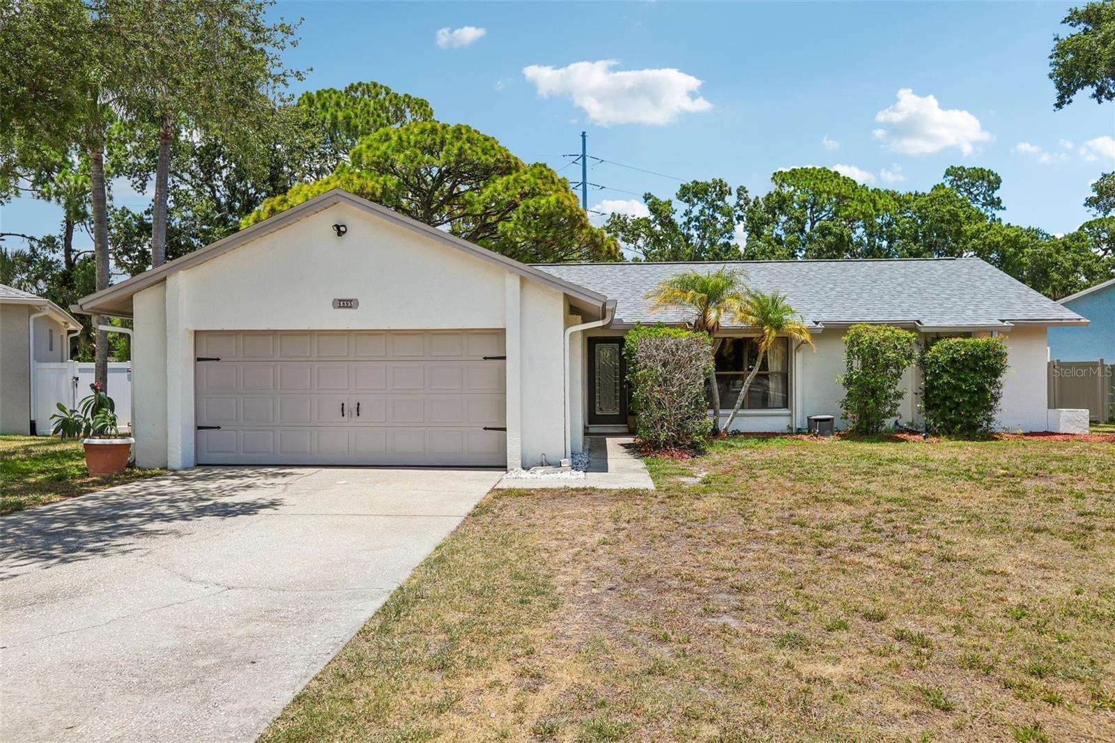 6805 Longpointe Way