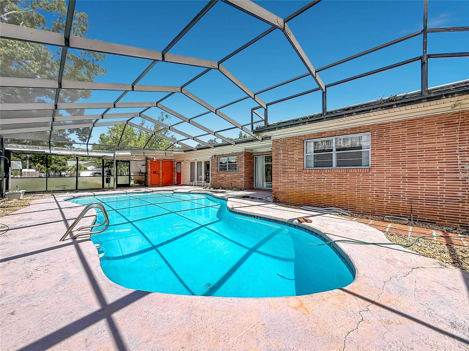 605 Courtney Dr
