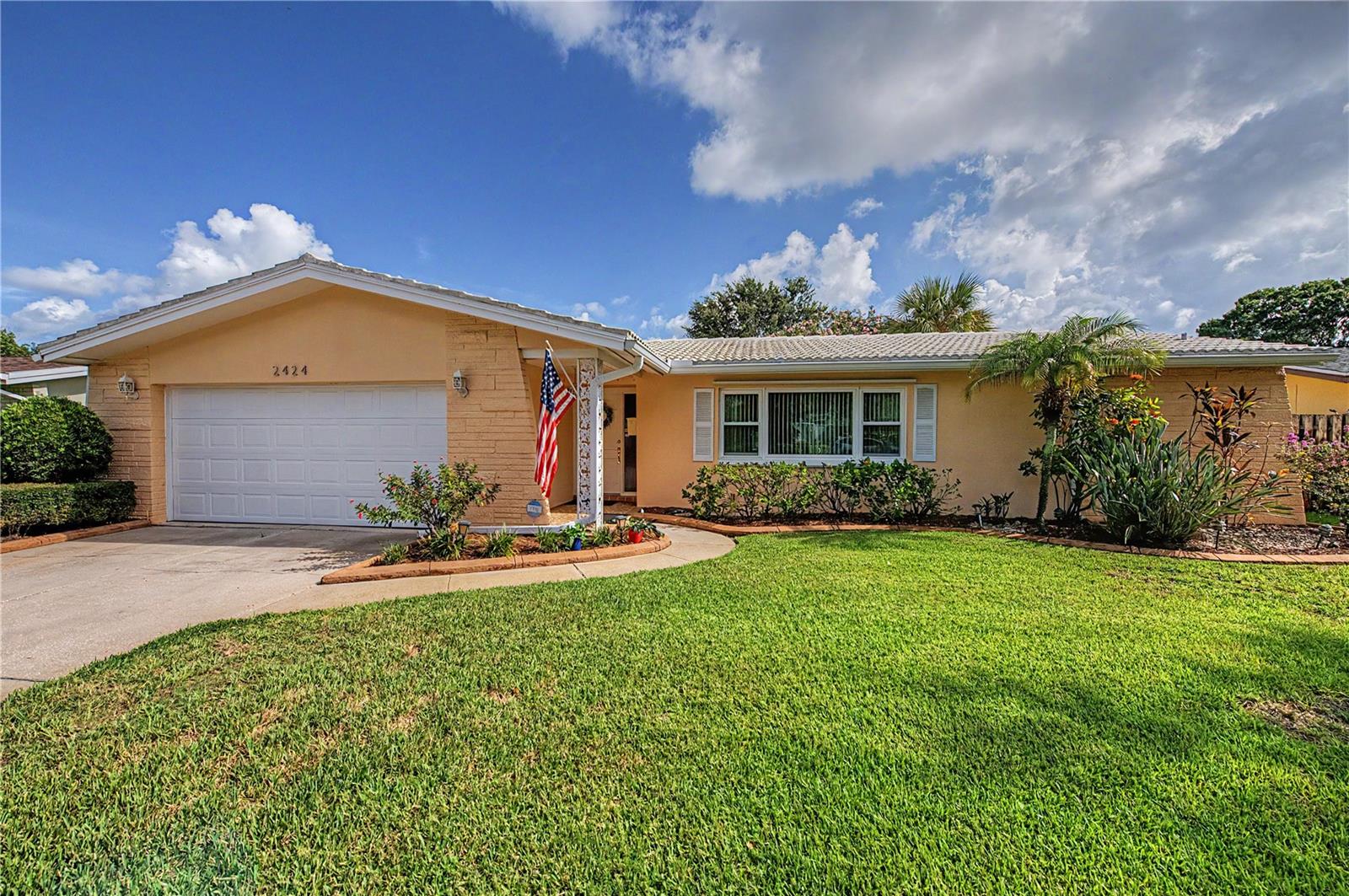 2424 Fairbanks Dr