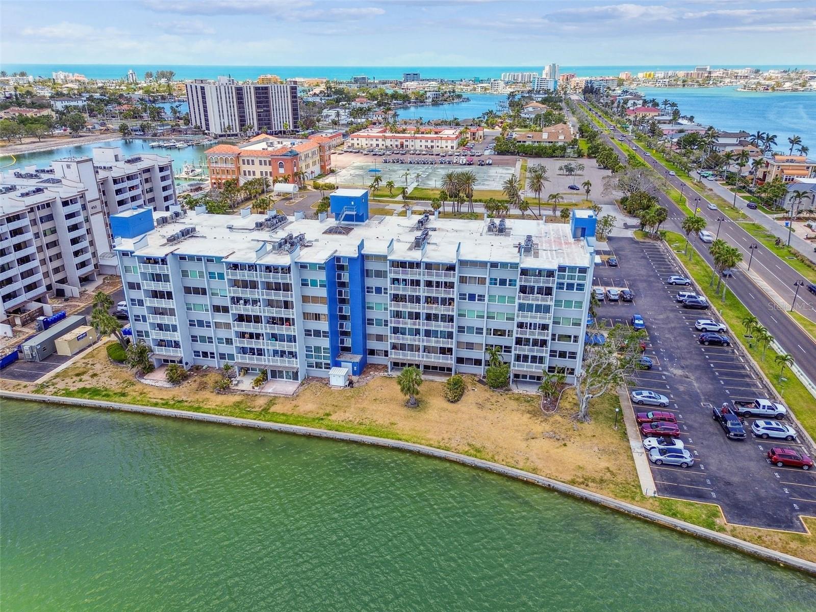 500 Treasure Island Cswy #607