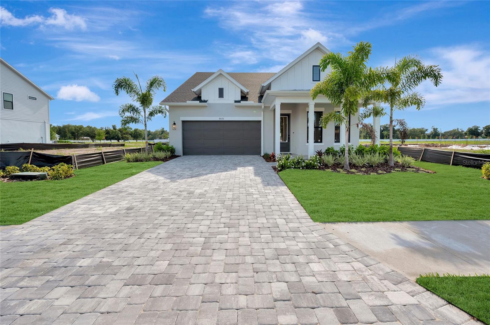 6821 Chloe CT