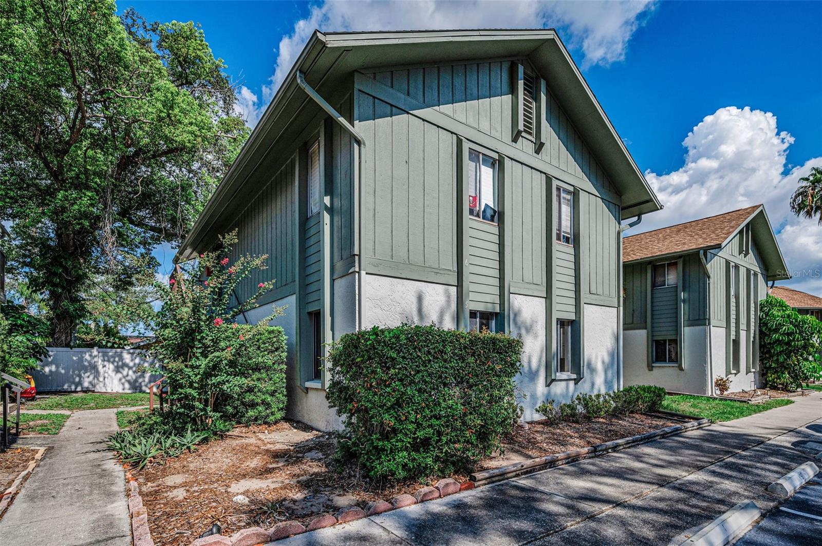 1960 Union St #5