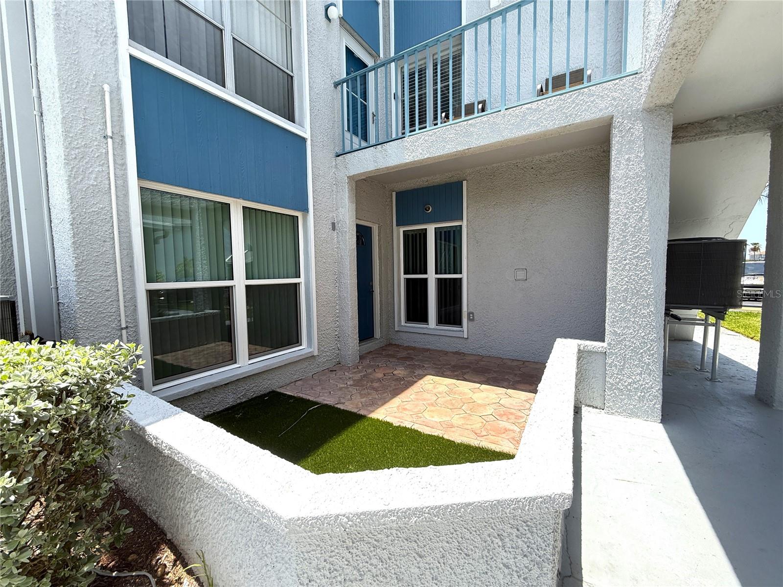 201 Medallion Blvd #D