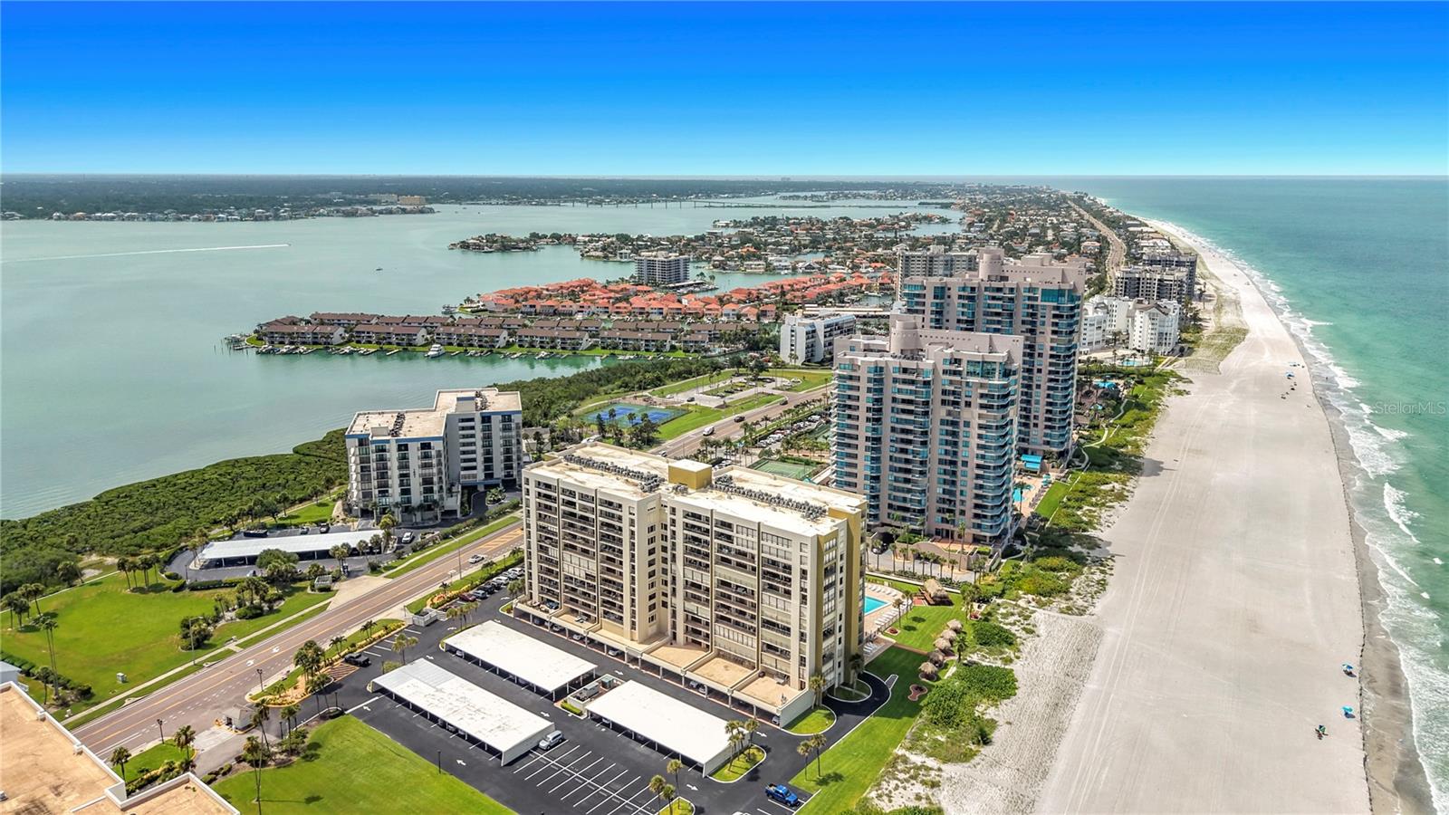 1480 Gulf Blvd #611